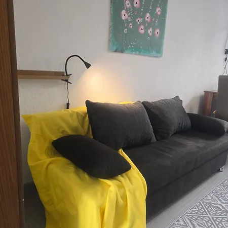 Simple Modern Appartement Duisburg
